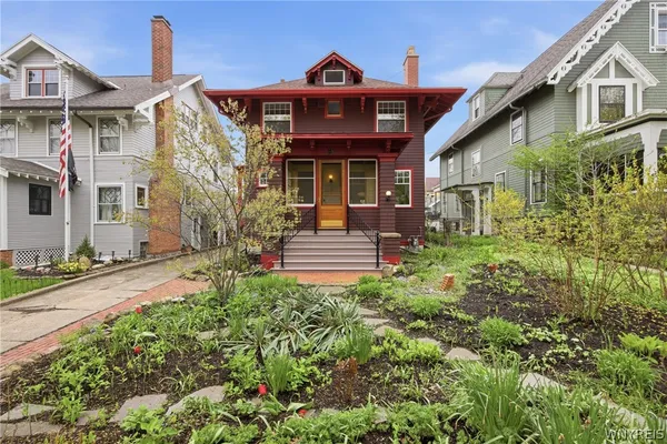 $3,000 | 45 Summit Avenue, Buffalo, NY 14214