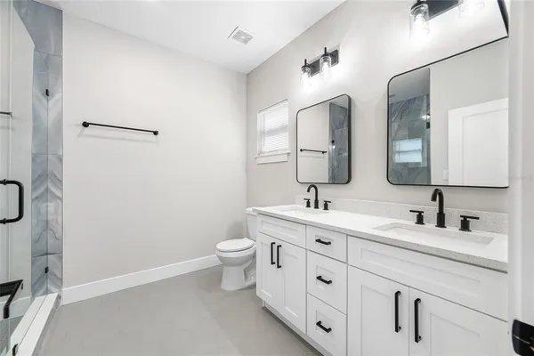 $3,950 | 6910 Dartmouth Avenue North, St. Petersburg, FL 33710