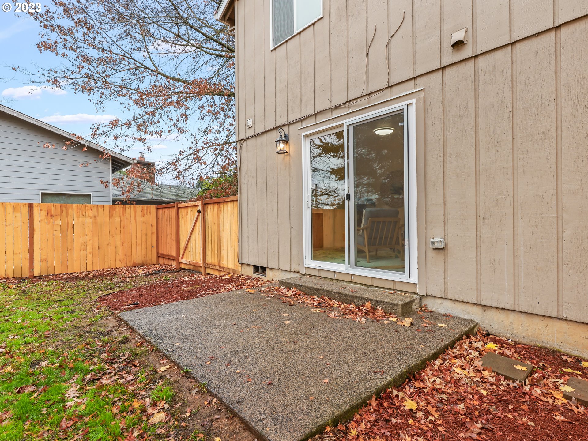 1203 Southeast Barnes Road Gresham, OR 97080 - Photo 38 of 43 a front view of a house