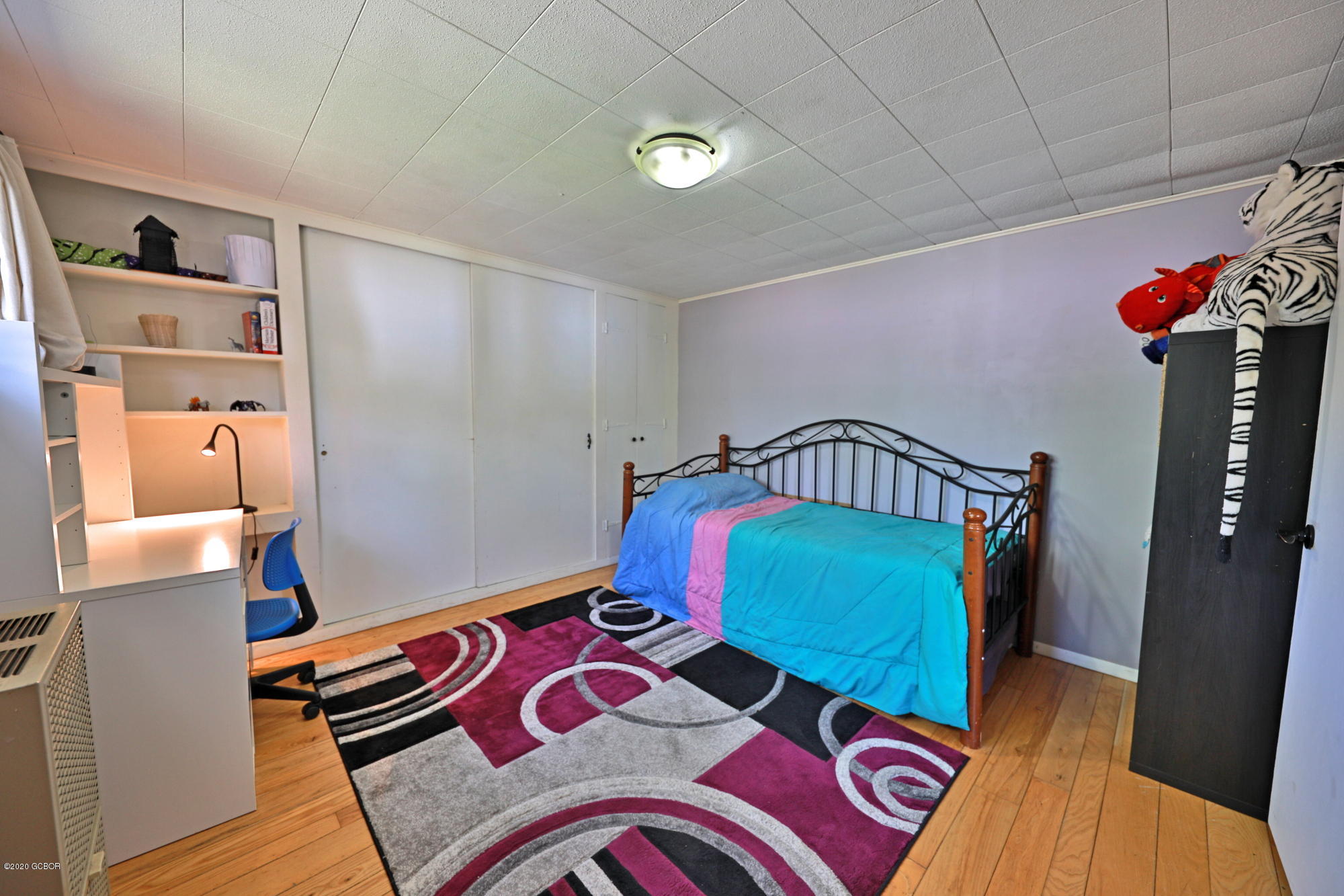 539 Kings Crossing Road Winter Park, CO 80482 - Photo 18 of 35 a bedroom with a bed and a window