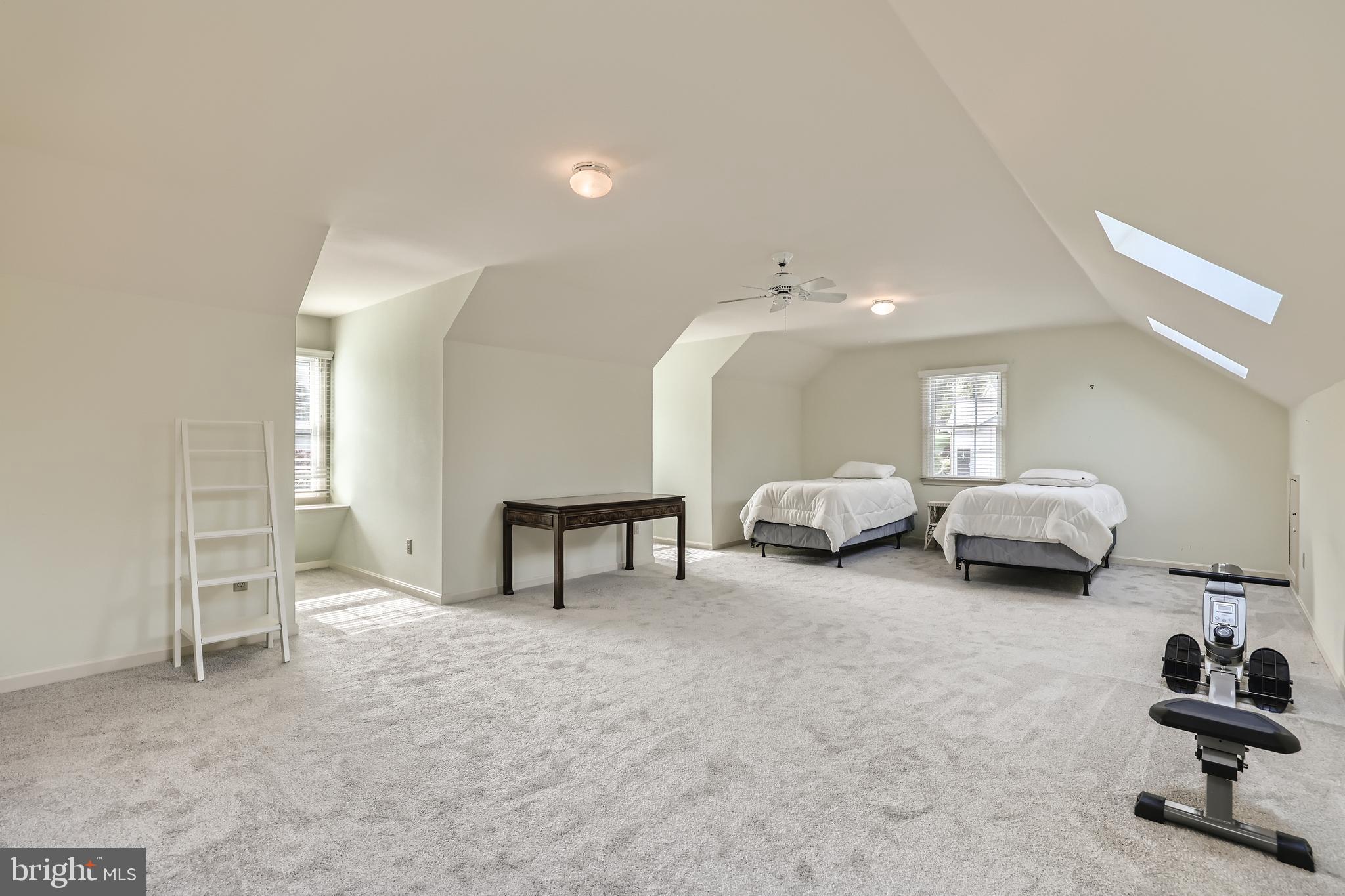 1308 Denby Road Towson, MD 21286 - Photo 24 of 35 HUGE third bedroom