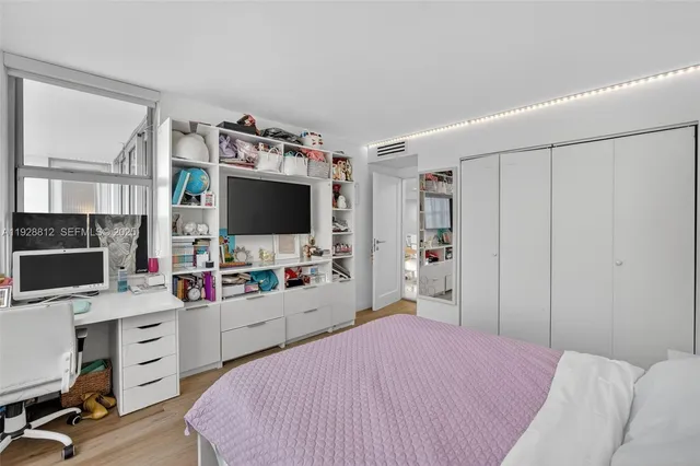 $799,000 | 9250 West Bay Harbor Drive, Unit 5D, Bay Harbor Islands, FL 33154