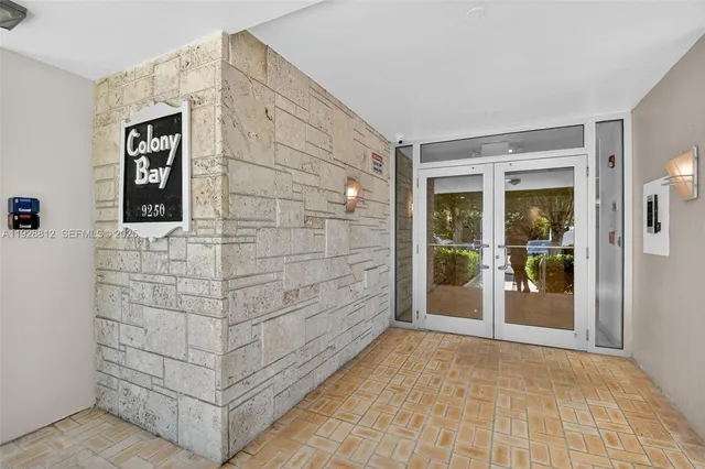 $799,000 | 9250 West Bay Harbor Drive, Unit 5D, Bay Harbor Islands, FL 33154