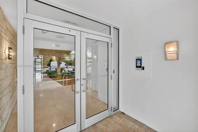 $799,000 | 9250 West Bay Harbor Drive, Unit 5D, Bay Harbor Islands, FL 33154