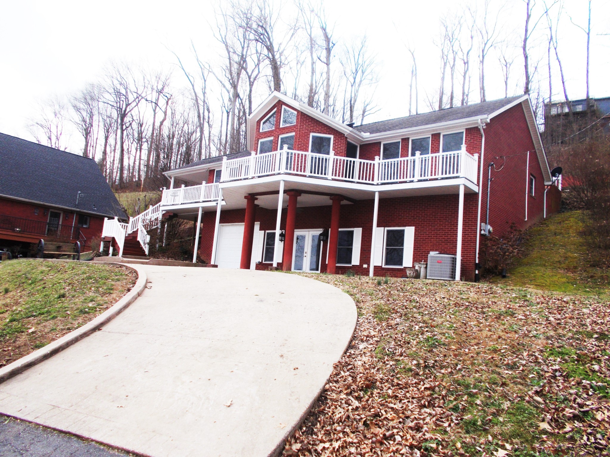 696 Stirling Road Camden, TN 38320 - Photo 2 of 50