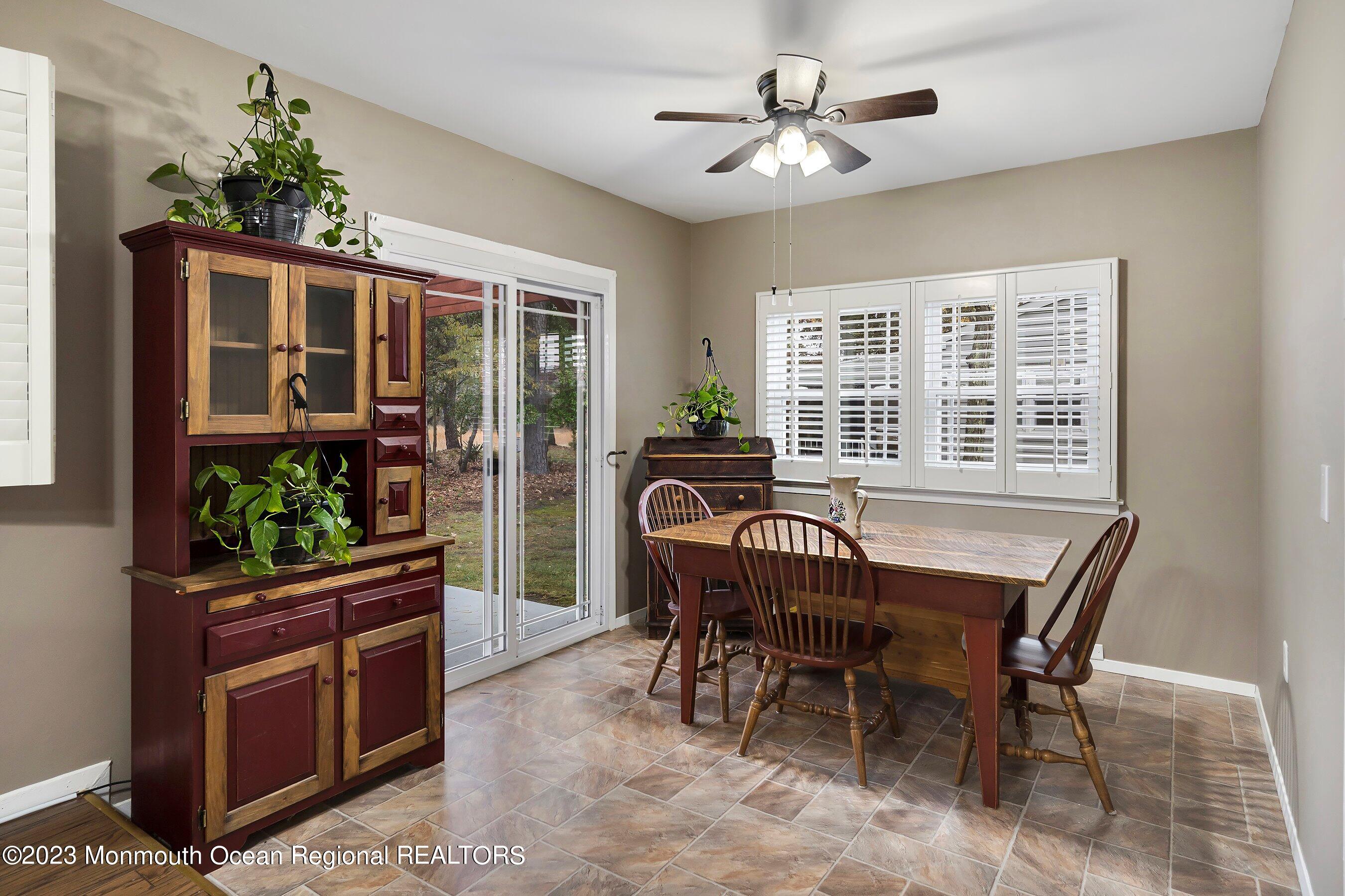 30 Augusta Road, Unit 73 Whiting, NJ 08759 - Photo 13 of 49 11-Dining 1B