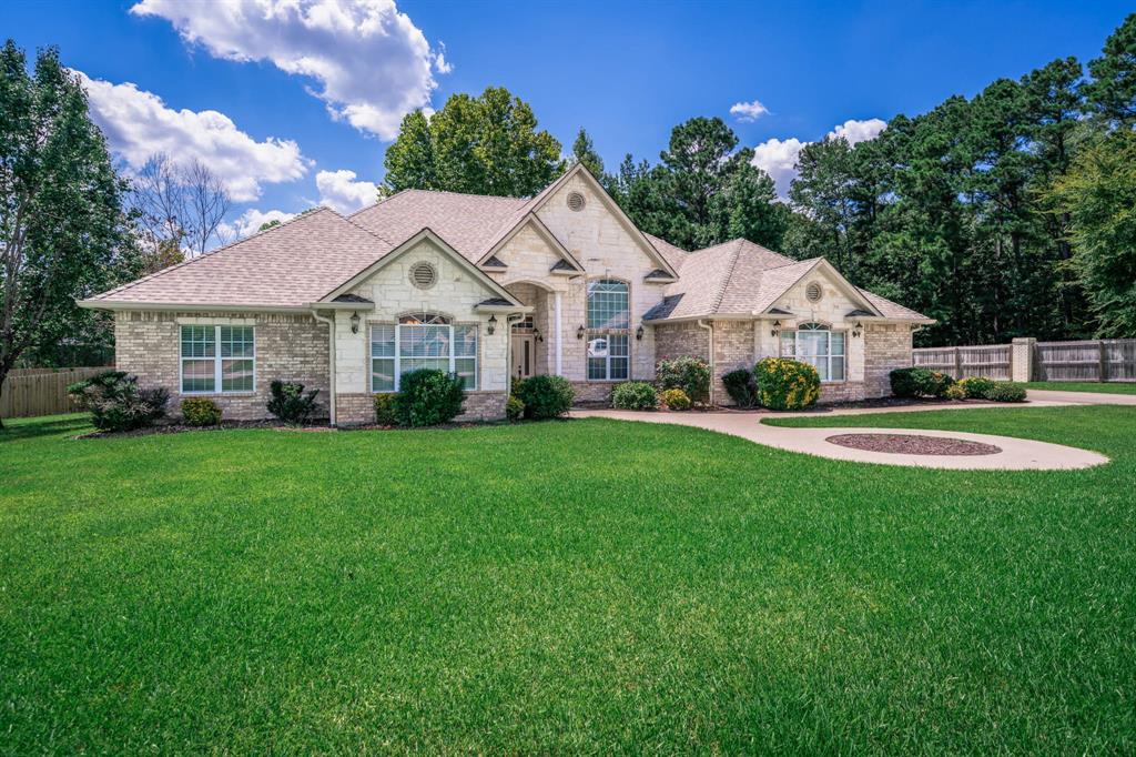 110 Kayla Lane Longview, TX 75602 - Photo 3 of 19