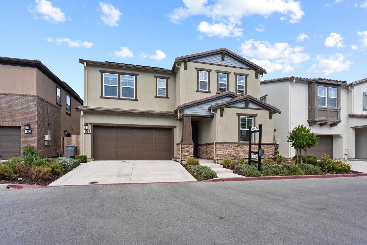 1555 Zephyr Place, Gilroy, CA 95020 Compass