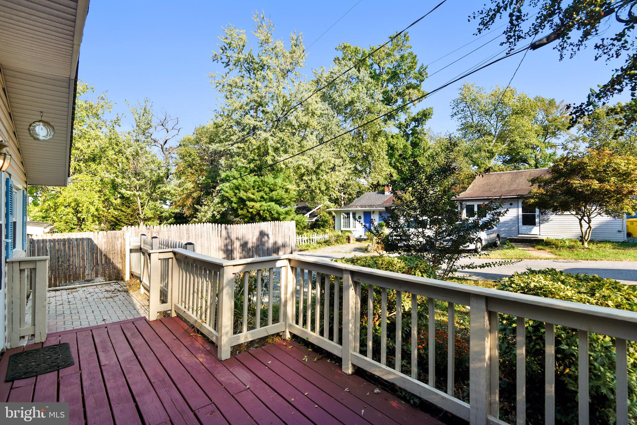 15 Dogwood Road Riva, MD 21140 - Photo 3 of 32 SunDecking ideal for Outdoor Fun
