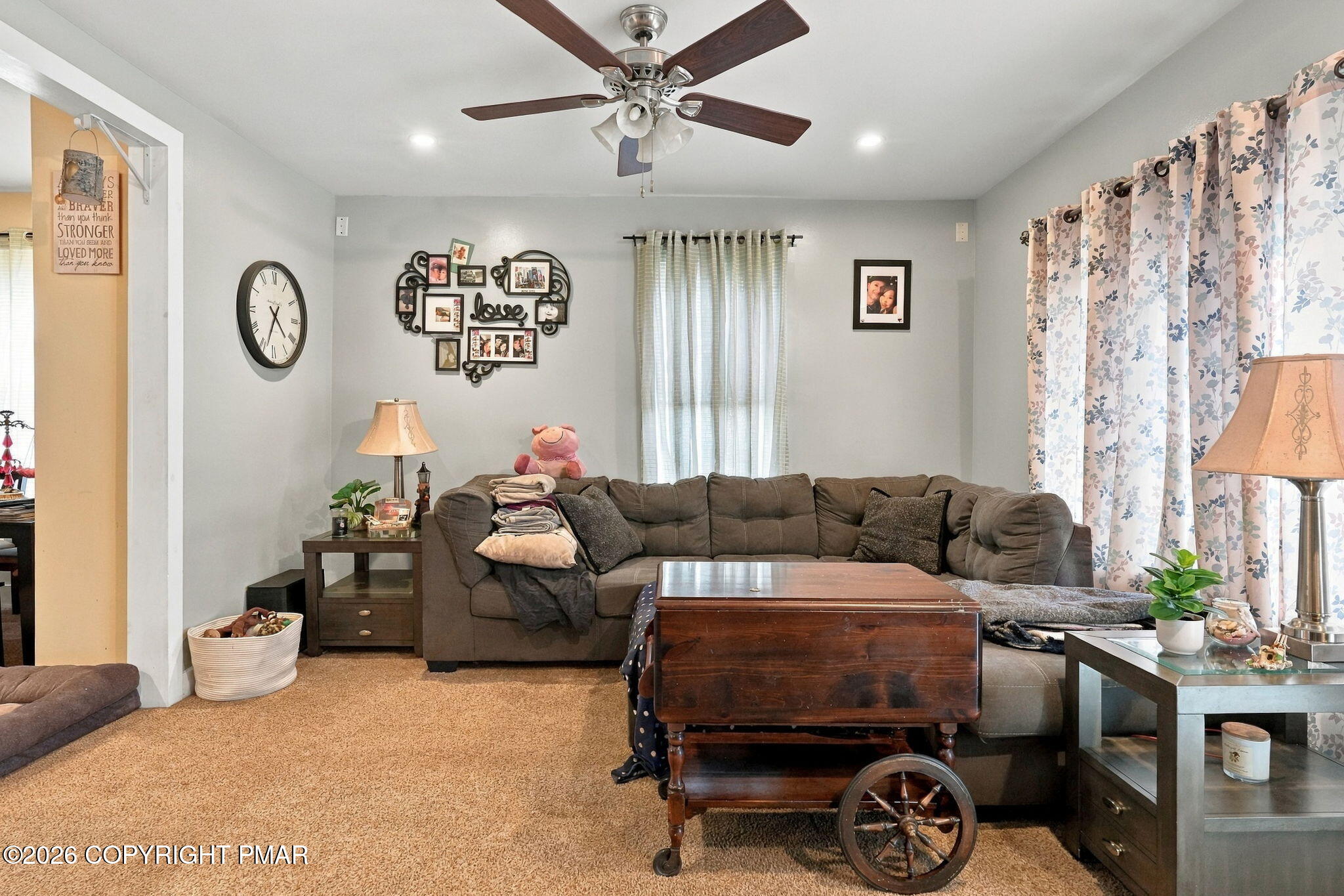 1521 Washington Avenue Northampton, PA 18067 - Photo 11 of 46 Living Room