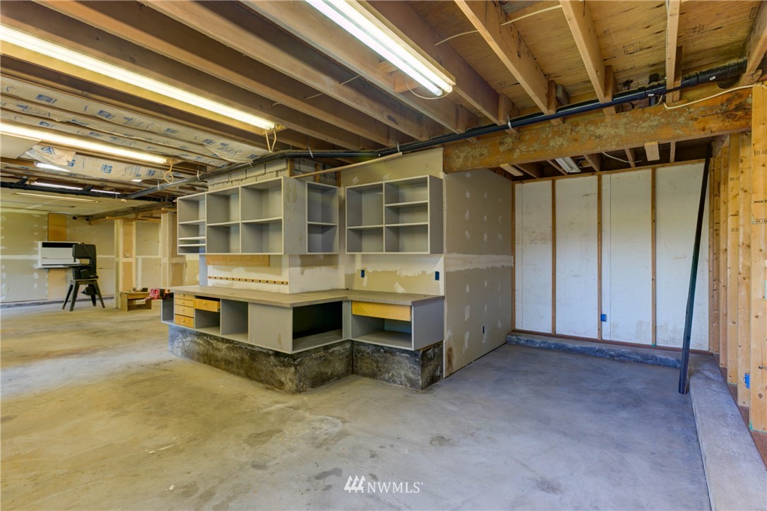 4429 Southwest Rose Street Seattle, WA 98136 - Photo 23 of 25 Gallery Image 23