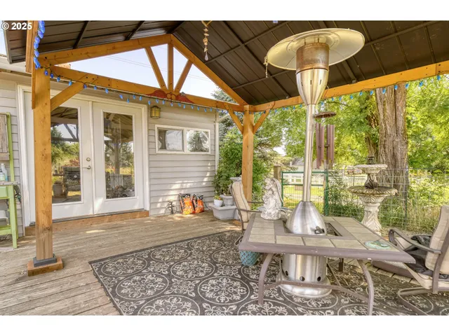 $457,000 | 33812 Berg Road, Warren, OR 97053