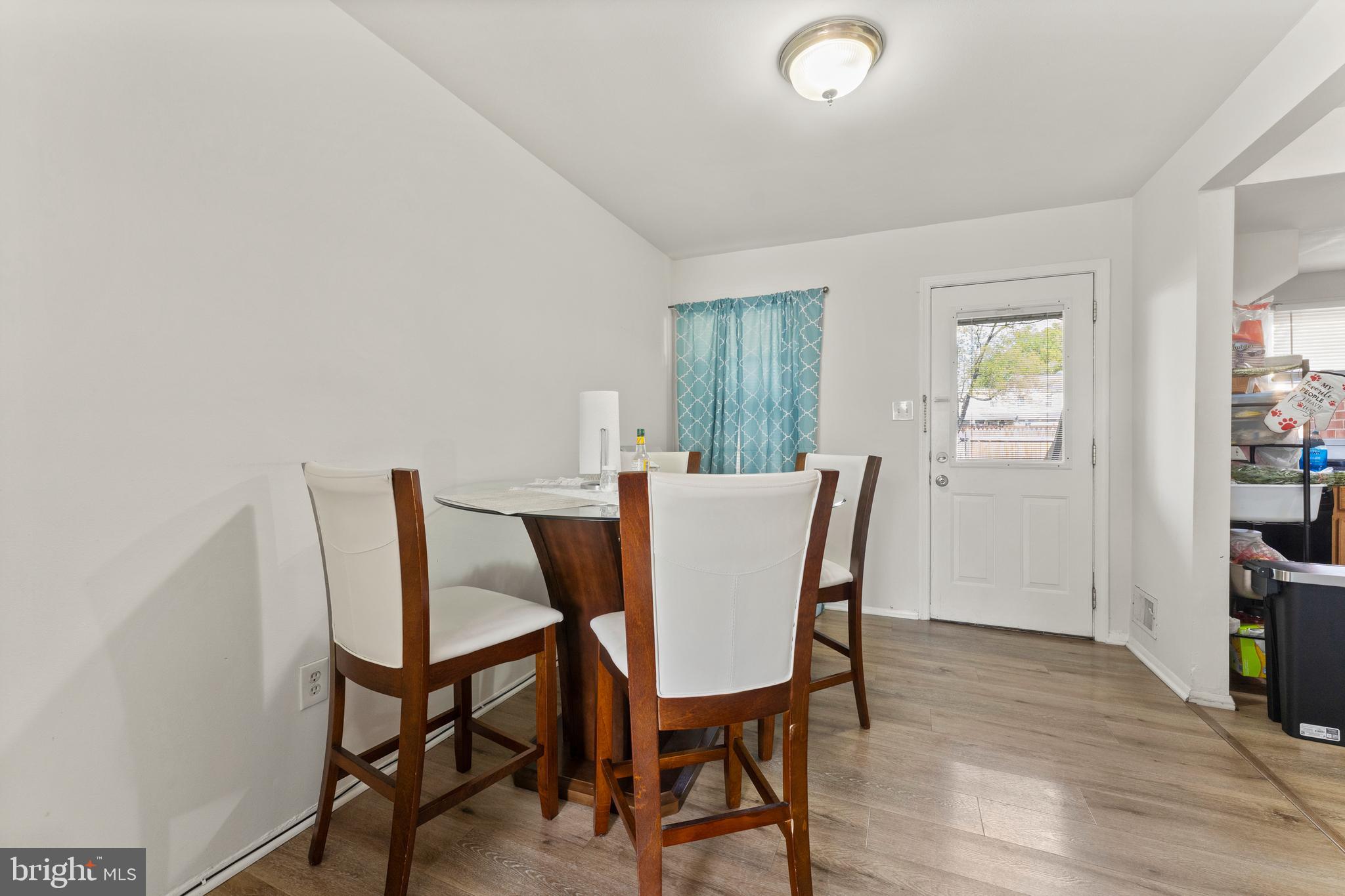 9459 Taney Road Manassas, VA 20110 - Photo 10 of 28 Gallery Image 10