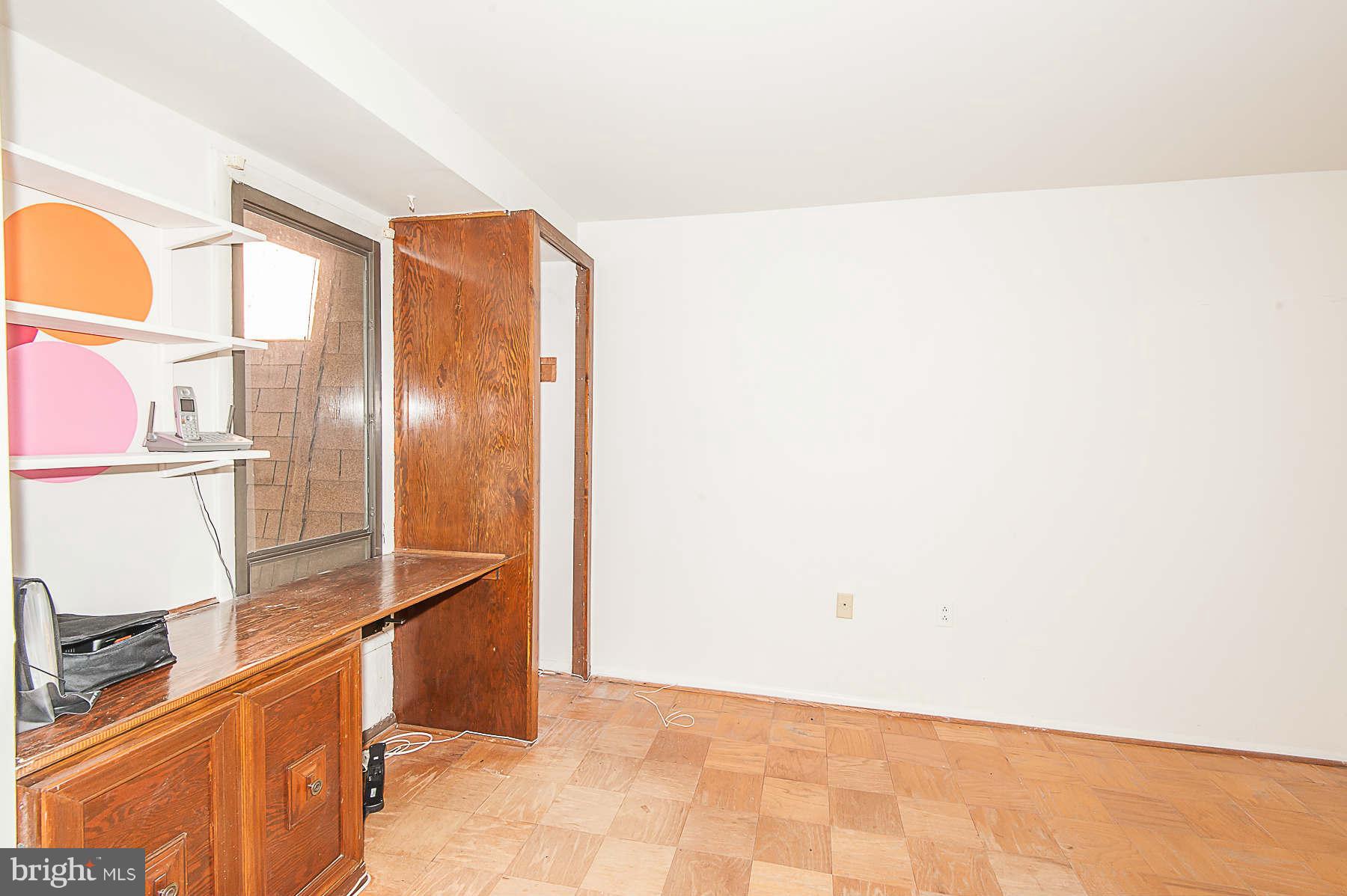 5253 West Running Brook Road, Unit 301 Columbia, MD 21044 - Photo 11 of 21 Den