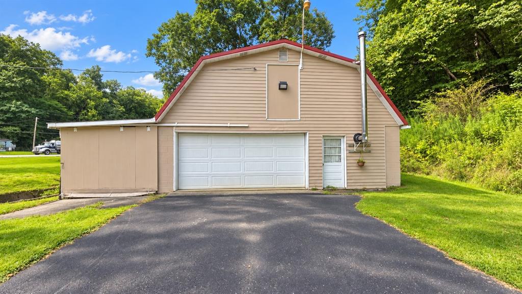 1730 Dime Road Vandergrift, PA 15690 - Photo 12 of 16 Gallery Image 12