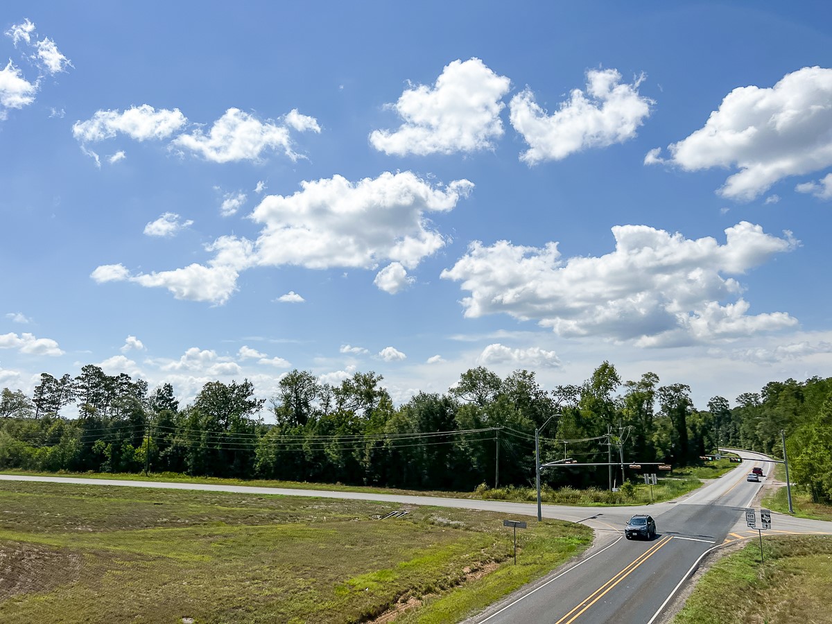 0 Fm 1010 Cleveland, TX 77327 - Photo 12 of 35 a view of a golf course with a projector