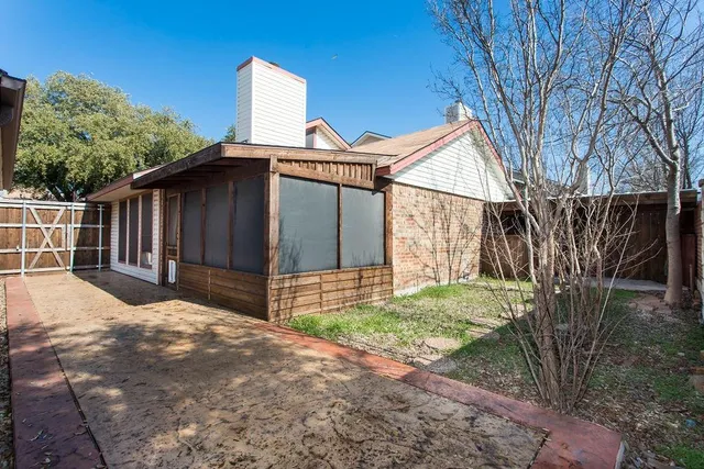 a view of backyard of house