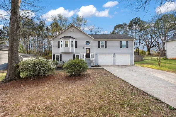 $375,000 | 695 Hill Meadow Drive, Dacula, GA 30019