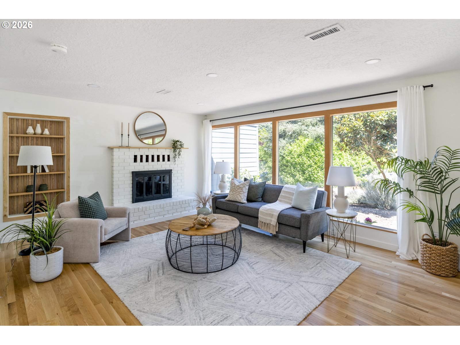 11207 Southwest 53rd Avenue Portland, OR 97219 - Photo 3 of 44