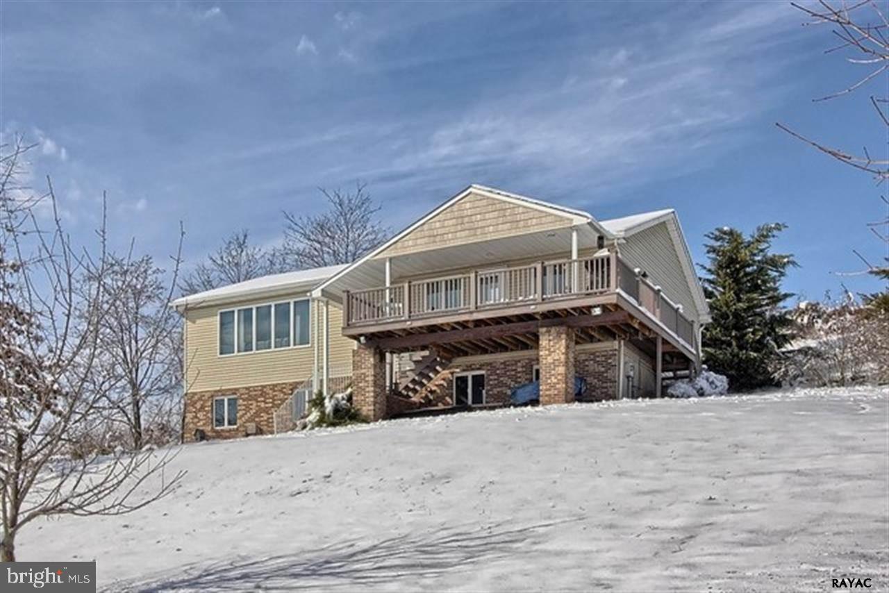 5764 Mountain Road Dover, PA 17315 - Photo 1 of 36