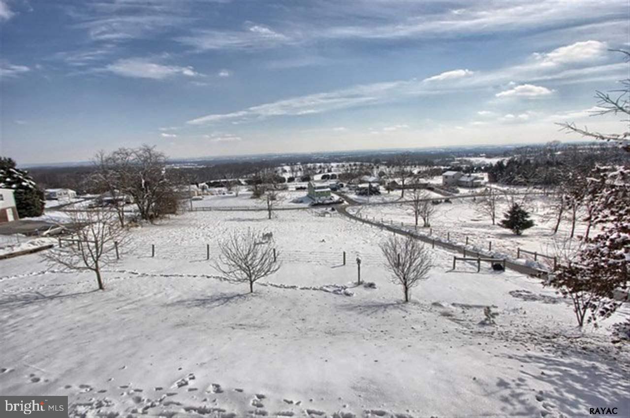 5764 Mountain Road Dover, PA 17315 - Photo 22 of 36