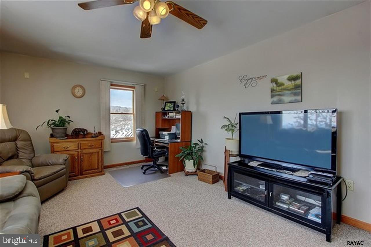 5764 Mountain Road Dover, PA 17315 - Photo 4 of 36