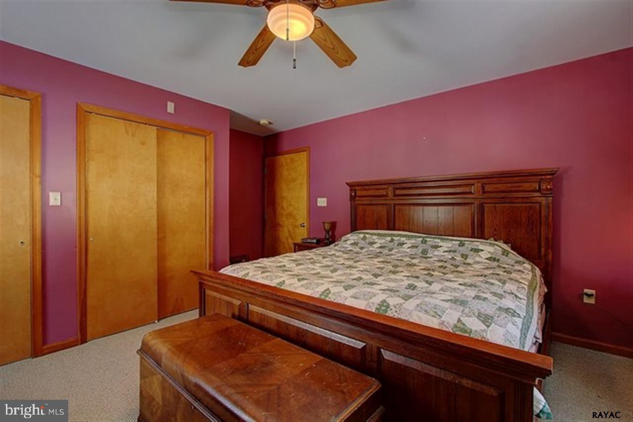 5764 Mountain Road Dover, PA 17315 - Photo 10 of 36