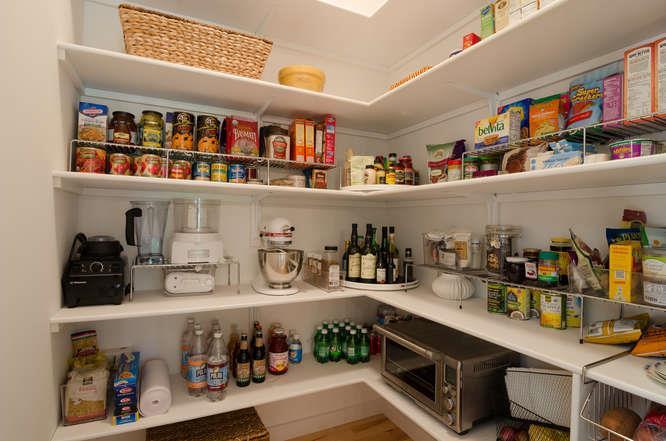 29 Bailey Farm Road Freeport, ME 04032 - Photo 15 of 27 Pantry