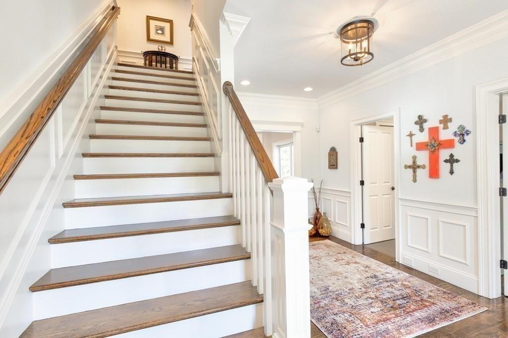 185 Cross Street Winchester, MA 01890 - Photo 12 of 41 a view of entryway