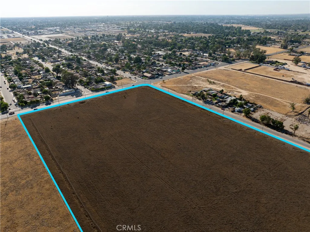 0 Watts Bakersfield, CA 93307 - Photo 11 of 19 an aerial view of a city