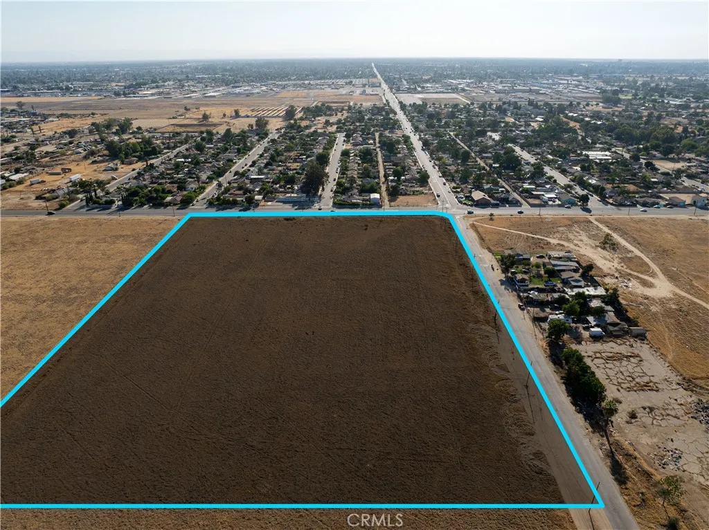 0 Watts Bakersfield, CA 93307 - Photo 13 of 19 an aerial view of a city