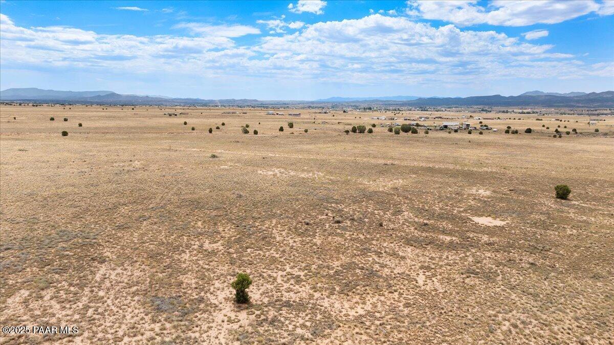 3296 West Onyx Road Paulden, AZ 86334 - Photo 10 of 13 a view of an ocean beach