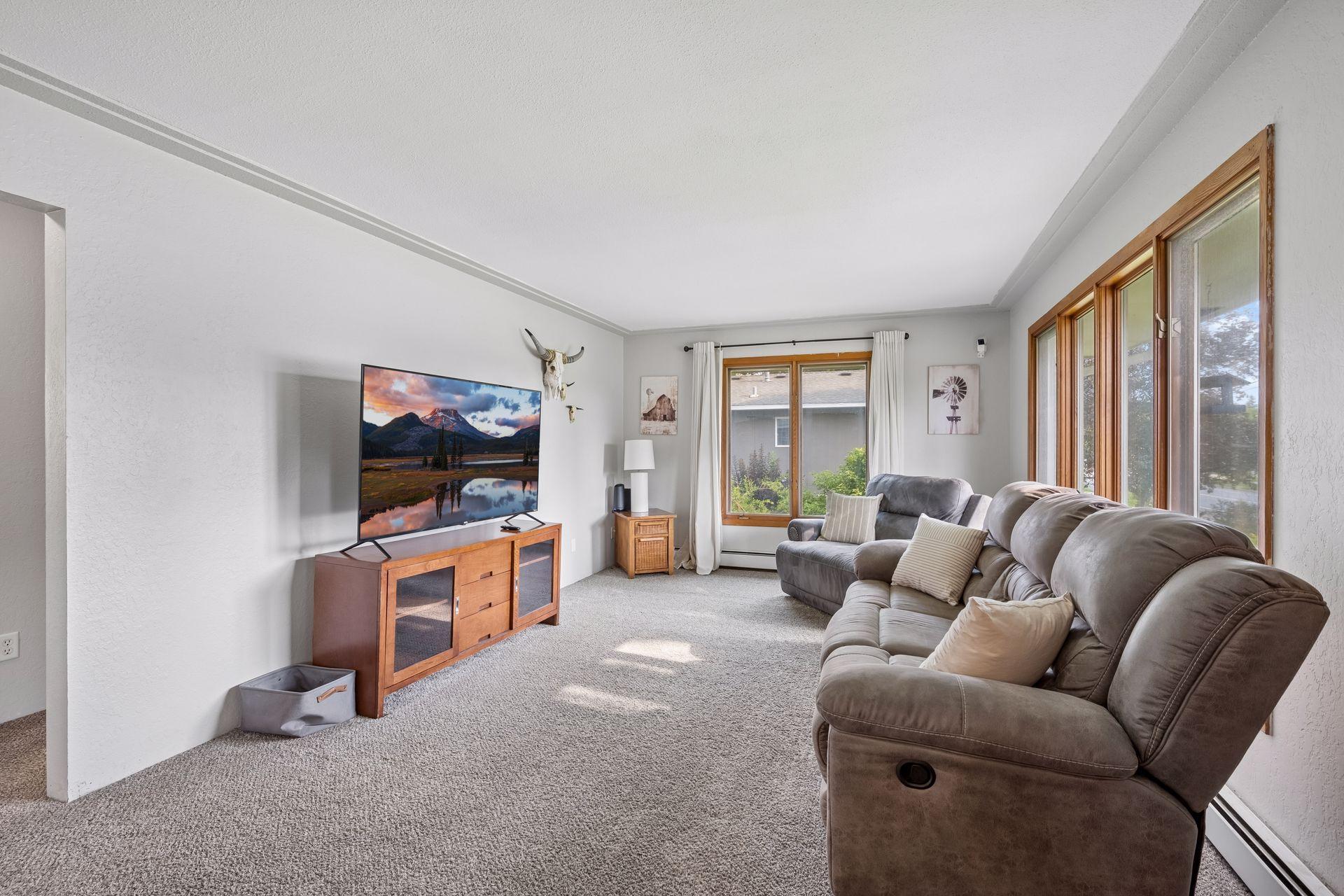 1517 Oak Grove Road Southwest St. Cloud, MN 56301 - Photo 3 of 39 Gallery Image 3