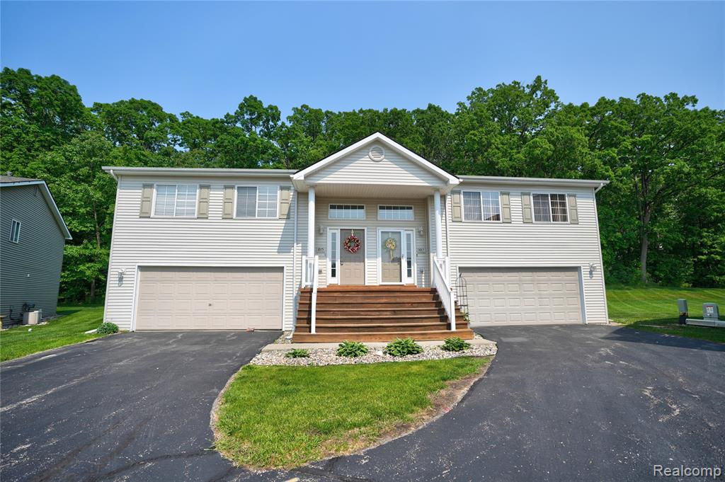 1015 Timber Ridge Court Grand Blanc, MI 48439 - Photo 3 of 60 Gallery Image 3