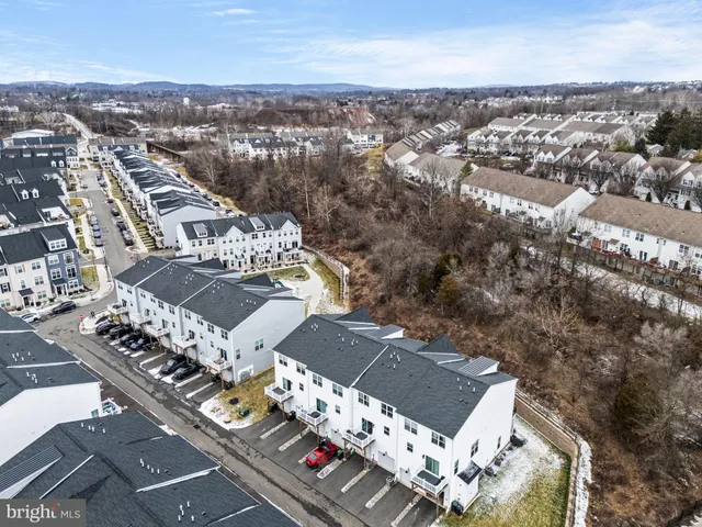 $384,900 | 975 Skylar Court, Phoenixville, PA 19460