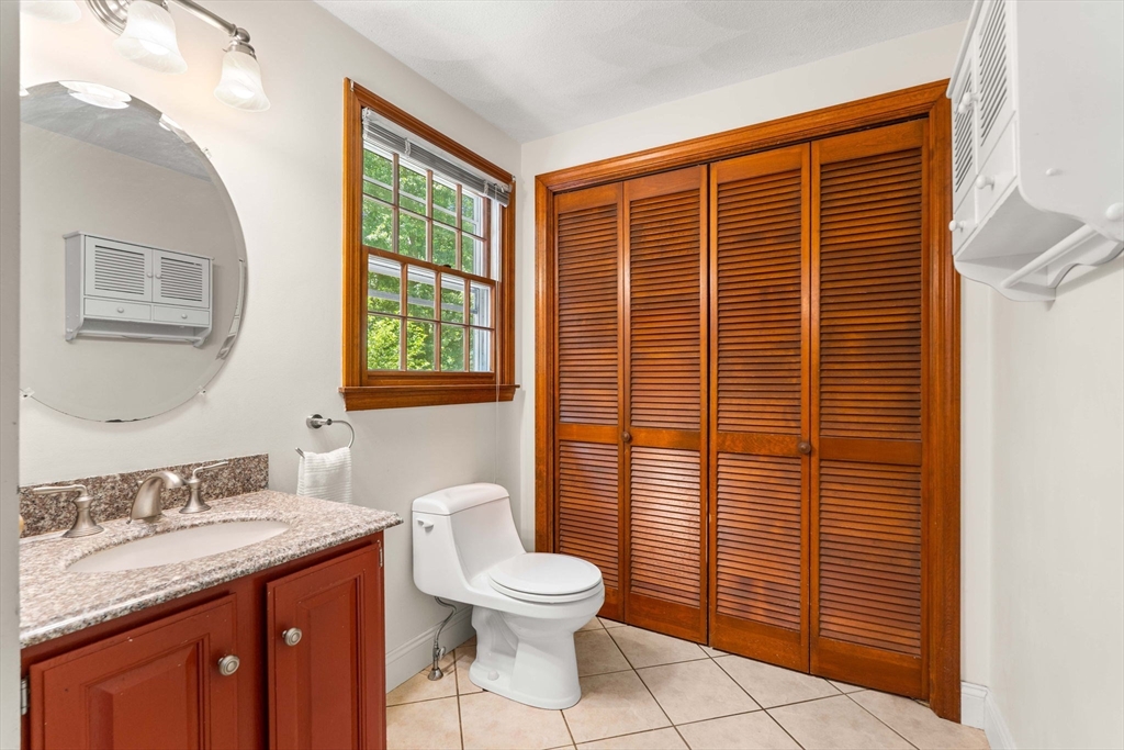 27 Old Homestead Road Groton, MA 01450 - Photo 14 of 34