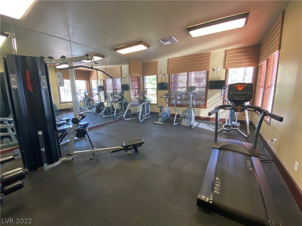 2300 East Silverado Ranch Boulevard, Unit 2040 Las Vegas, NV 89123 - Photo 23 of 29