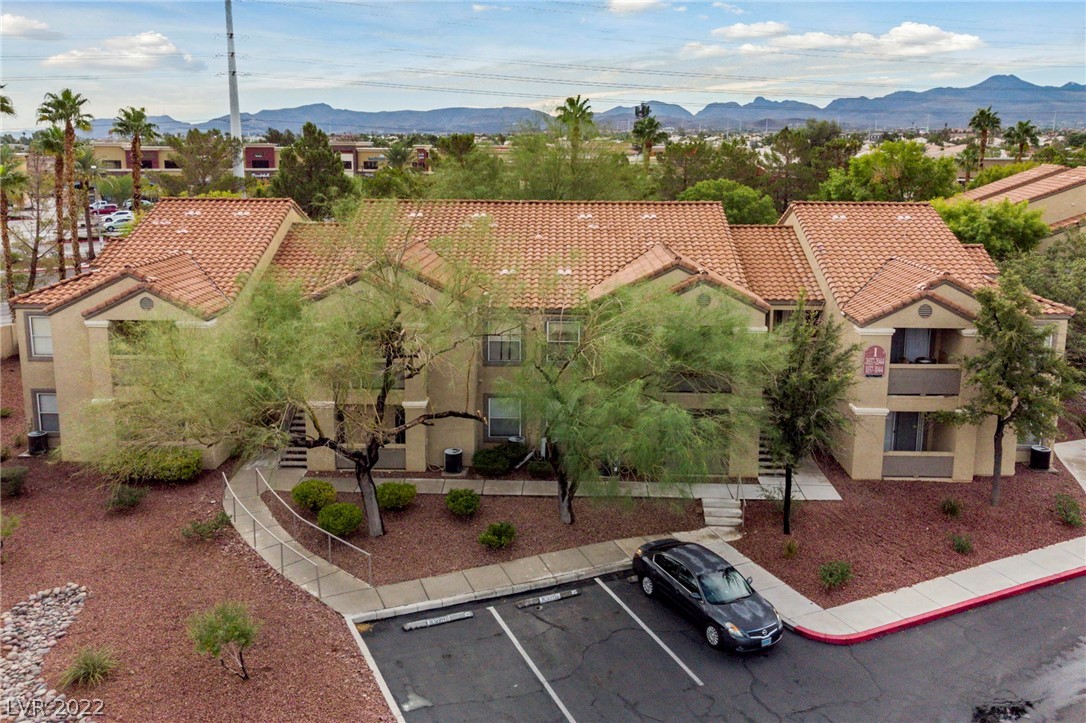 2300 East Silverado Ranch Boulevard, Unit 2040 Las Vegas, NV 89123 - Photo 3 of 29