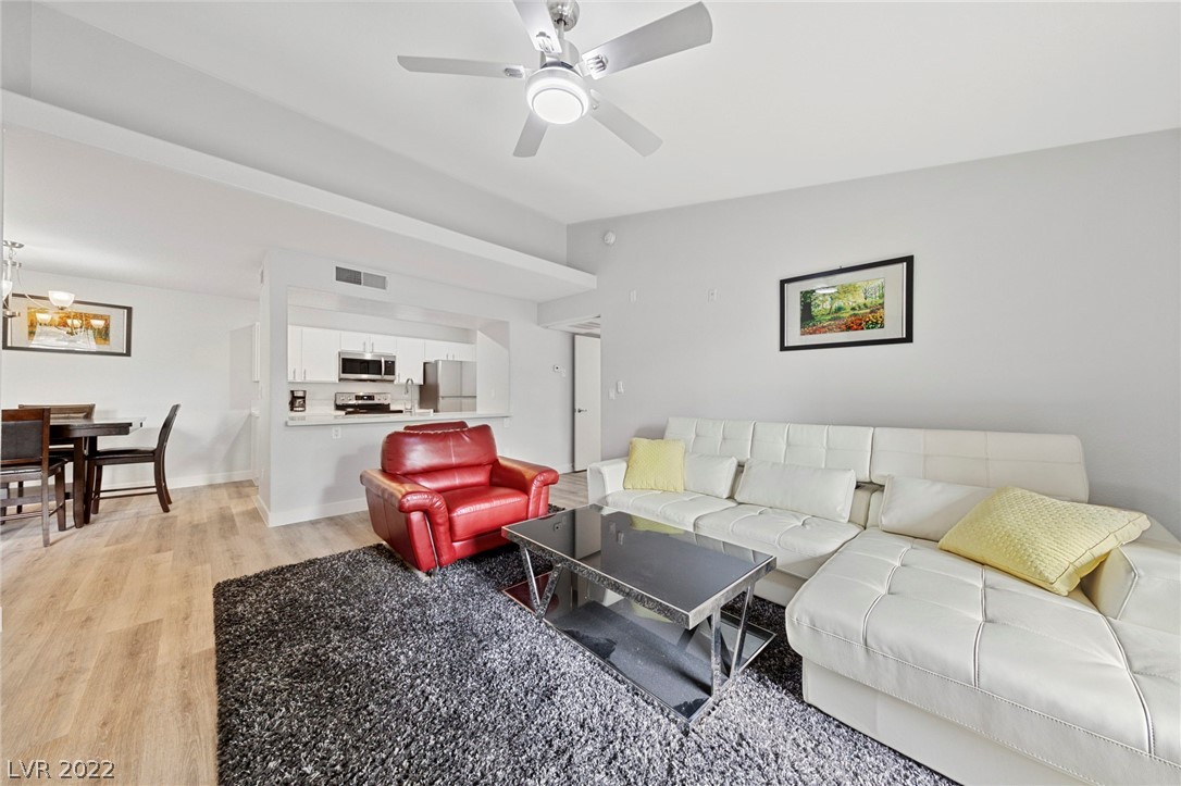 2300 East Silverado Ranch Boulevard, Unit 2040 Las Vegas, NV 89123 - Photo 5 of 29
