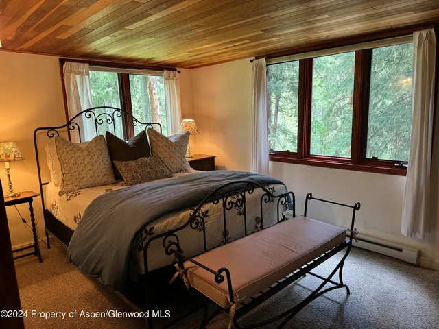 $7,500,000 | 9676 Castle Creek Road, Aspen, CO 81612