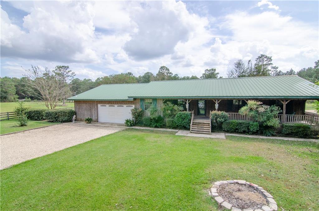 21 Sunflower Road Covington, LA 70435 - Photo 3 of 38 Gallery Image 3