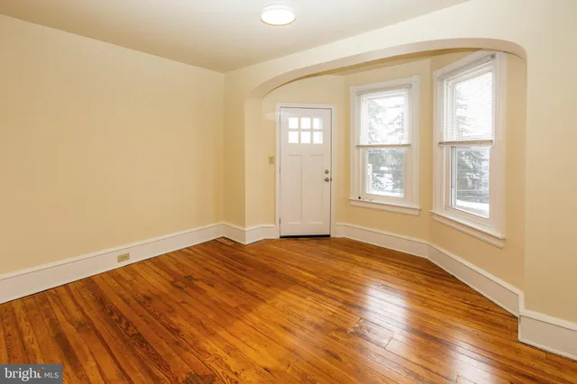 $1,600 | 427-2 East Main Street, Collegeville, PA 19426