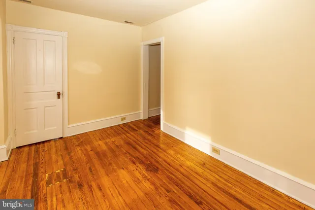 $1,600 | 427-2 East Main Street, Collegeville, PA 19426