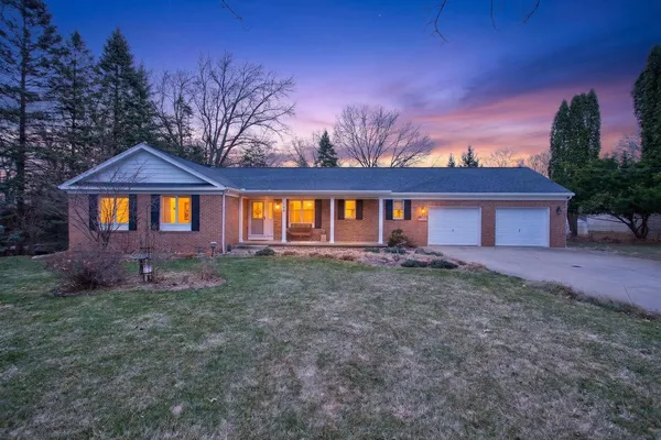 $395,000 | 769 Bellflower, Brooklyn, MI 49230