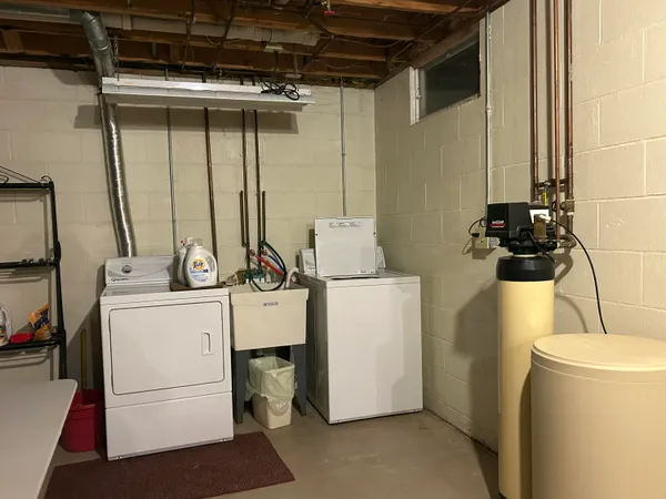 $395,000 | 769 Bellflower, Brooklyn, MI 49230