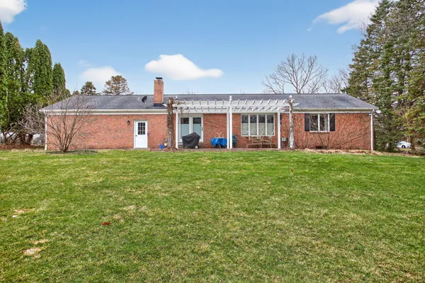 $395,000 | 769 Bellflower, Brooklyn, MI 49230