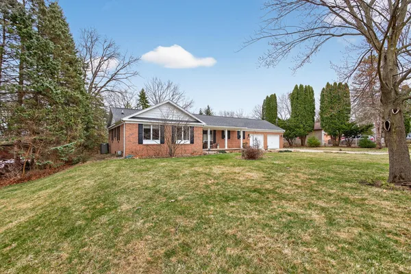 $395,000 | 769 Bellflower, Brooklyn, MI 49230