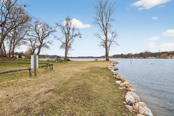 $395,000 | 769 Bellflower, Brooklyn, MI 49230