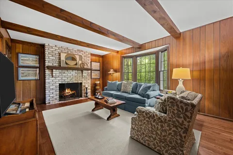 $785,000 | 14 Bristol Court, Lincolnshire, IL 60069