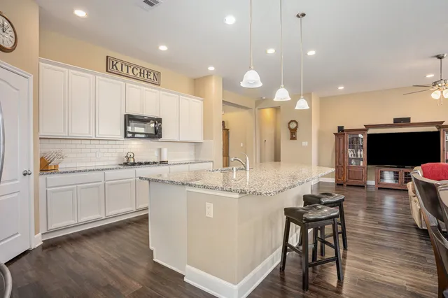 $470,000 | 8614 Redstone Hills Drive, Cypress, TX 77433